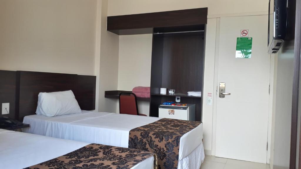  Center Patos Hotel