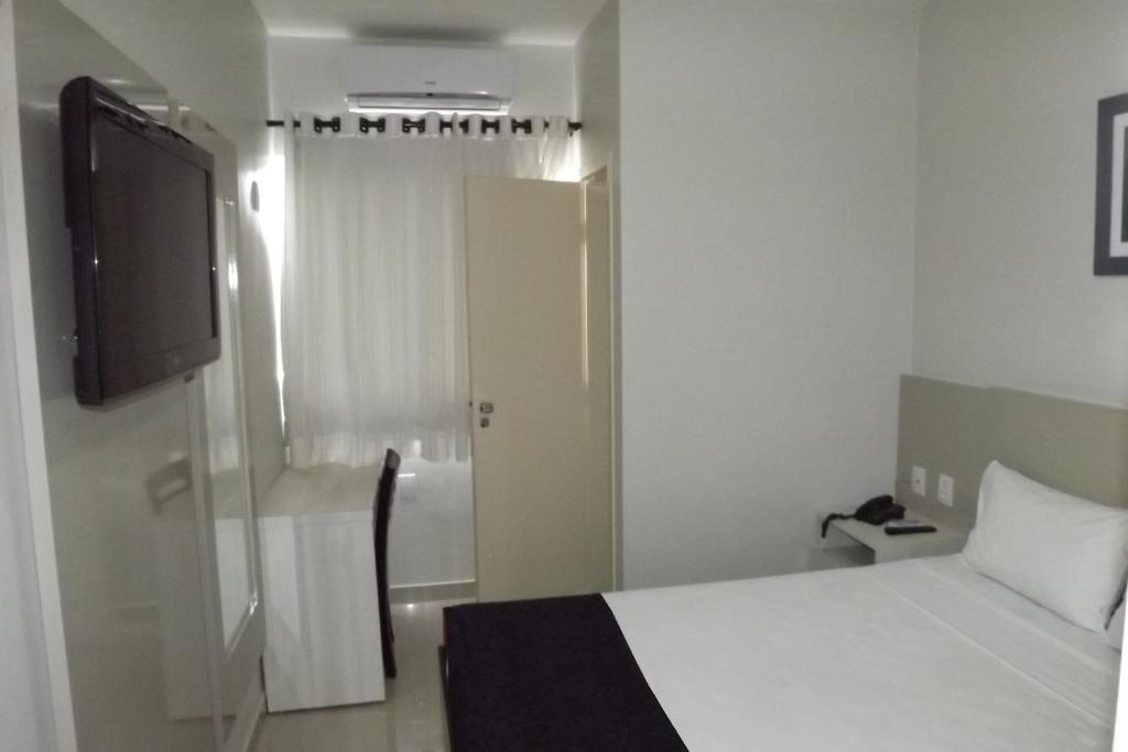  Center Patos Hotel