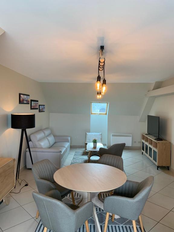 Appartement de 70 m2 bien situé à Boulogne sur mer - Apartment Mit Zwei Schlafzimmern