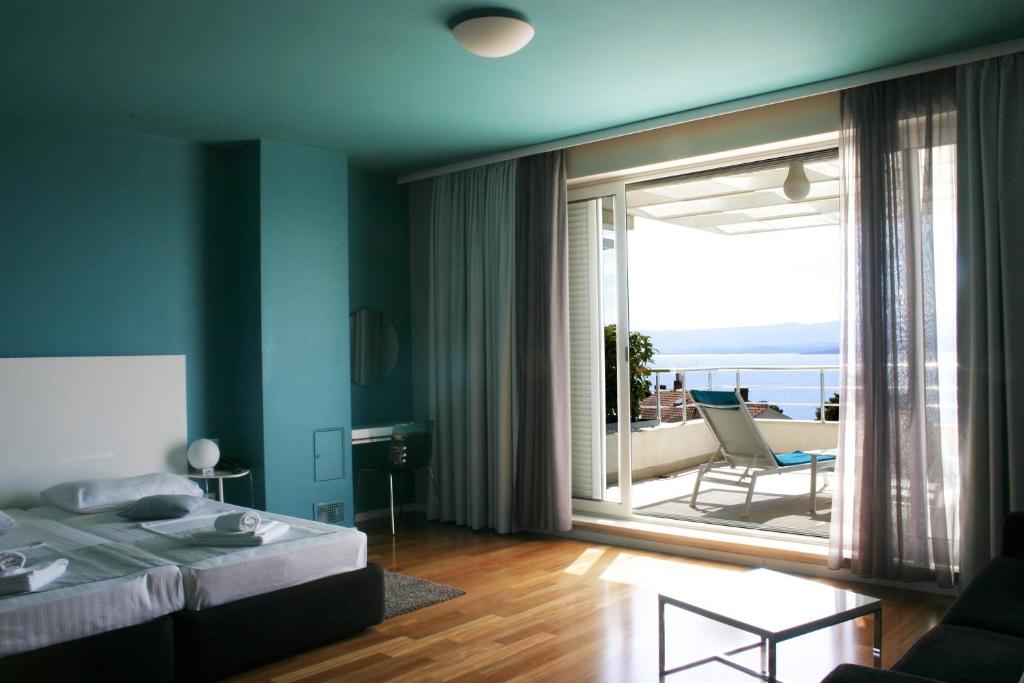 Apartments Villa Azzurra Bol - Studio Mit Terrasse Und Meerblick