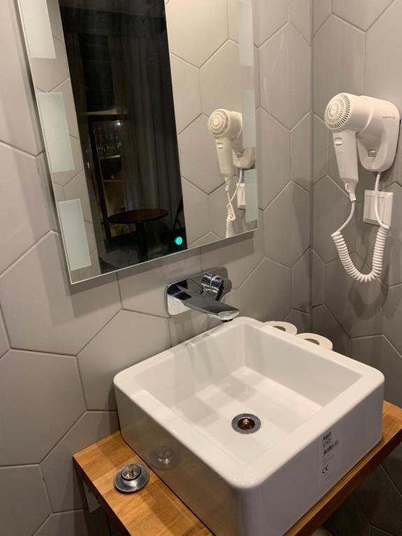 Hotel Restaurant Old Bridge - Resim 36