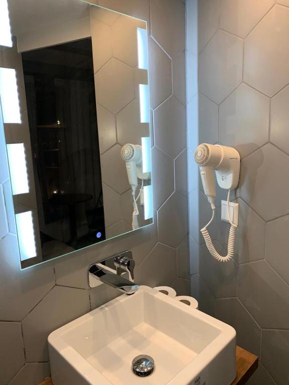 Hotel Restaurant Old Bridge - Resim 37