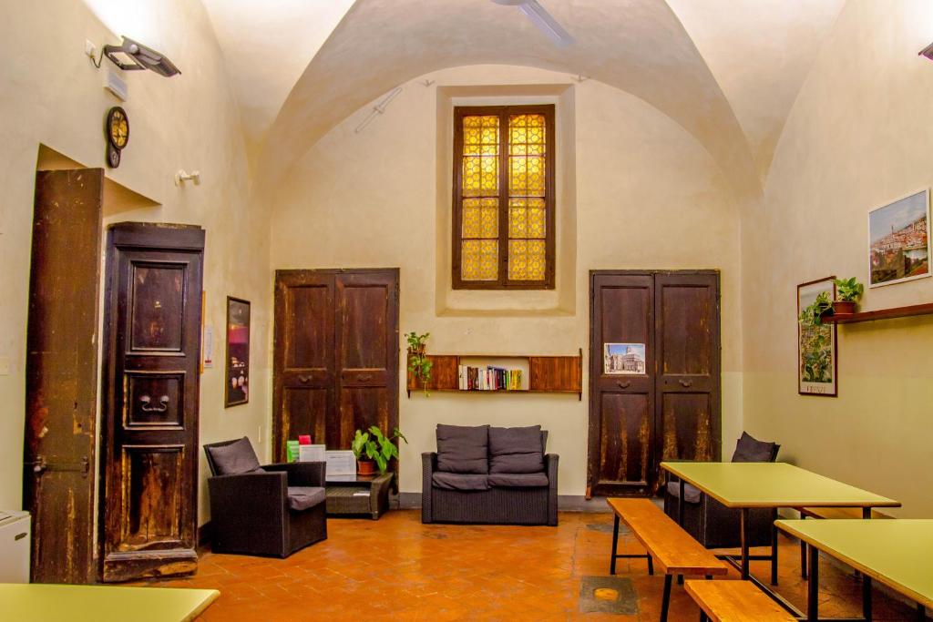 Posezení v ubytování Hostel Santa Monaca