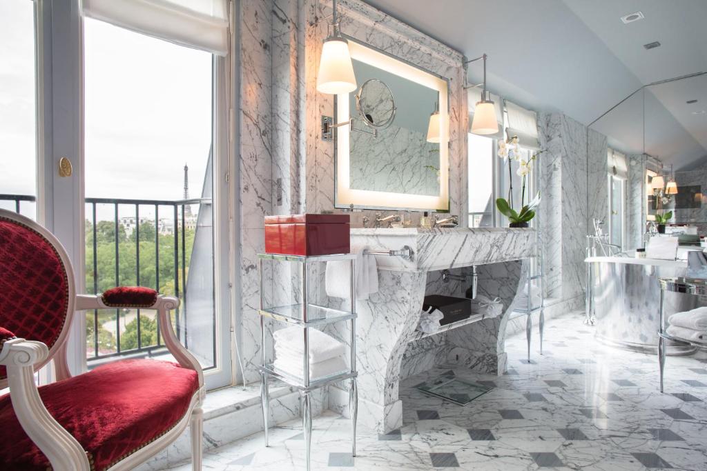 La Réserve Paris Hotel & Spa - Resim 36