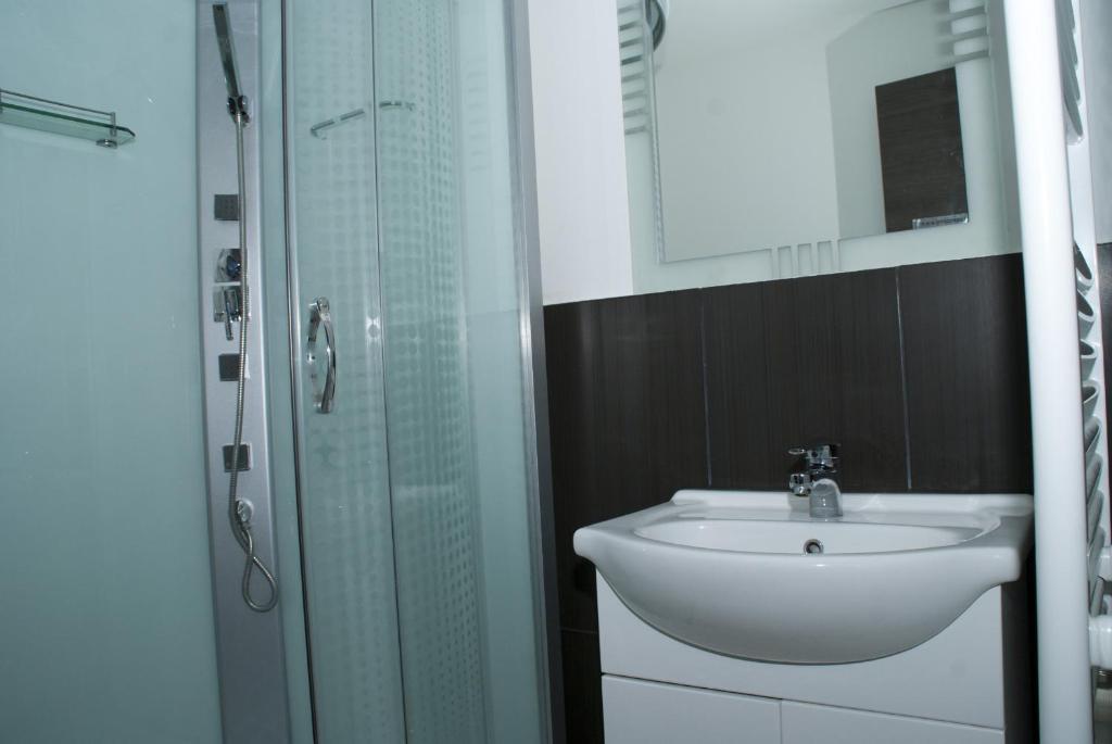 Koupelna v ubytování Hotel Otopeni