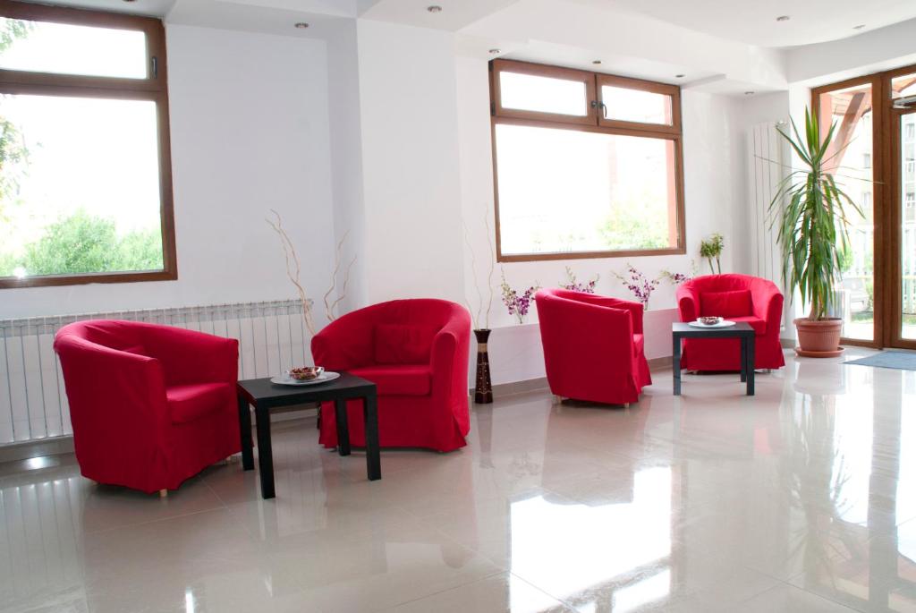 Posezení v ubytování Hotel Otopeni