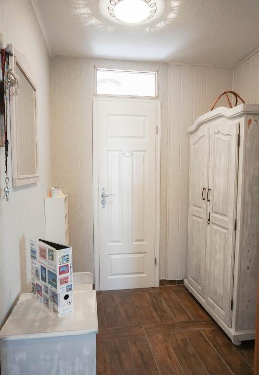Fuchsbau Leipzig-Schkeuditz - Two-Bedroom Apartment