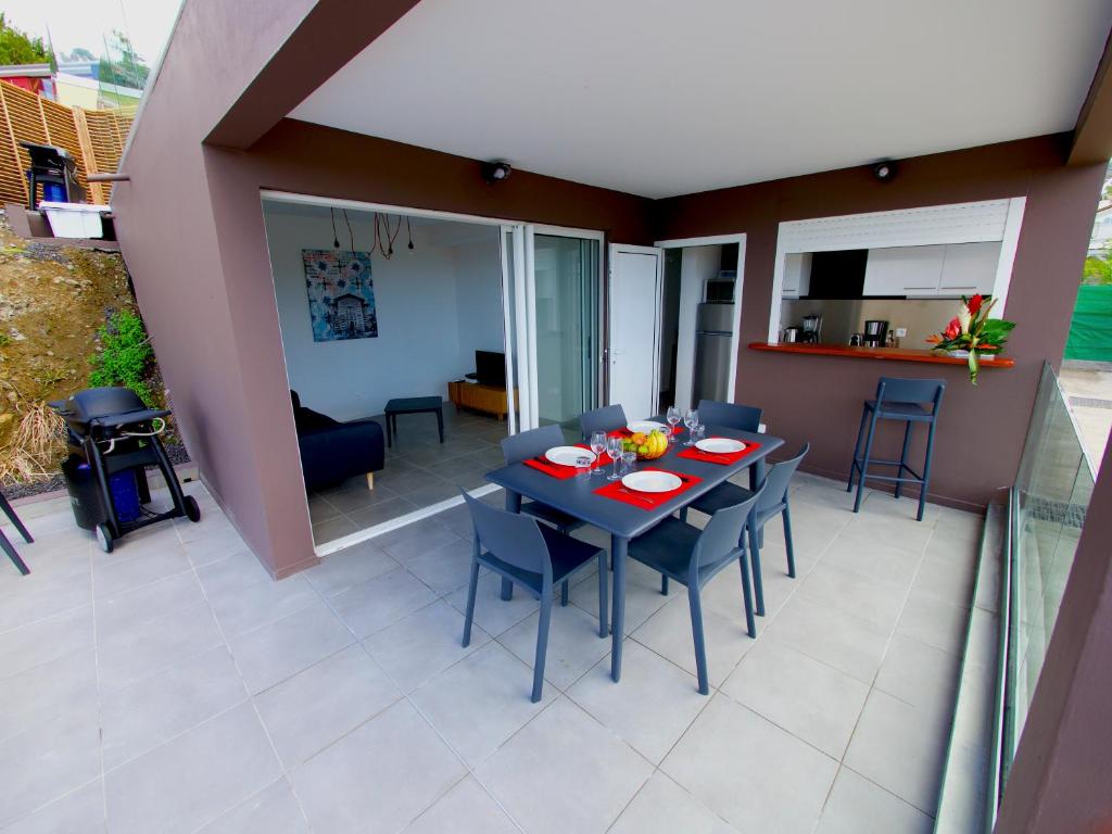 Balkón nebo terasa v ubytování LES VILLAS GLACY