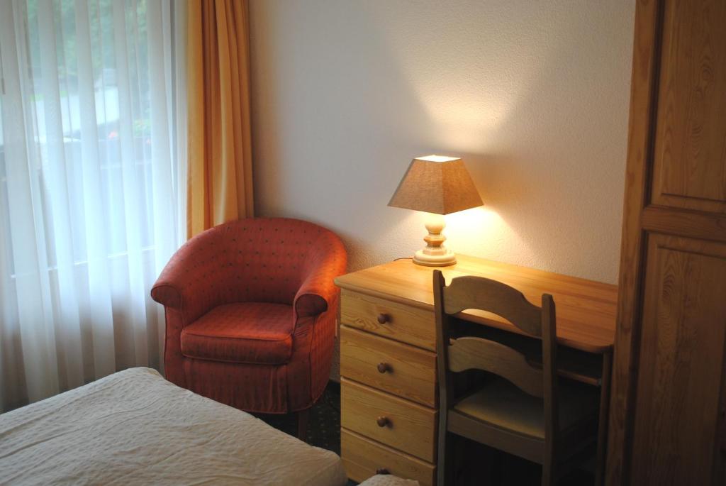Postel nebo postele na pokoji v ubytování Chalet-Hotel Beau-Site