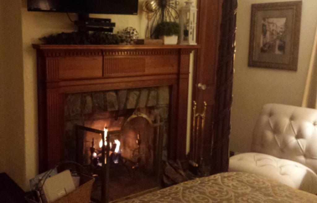 Airwell Bed and Breakfast - Queen Room With Garden View