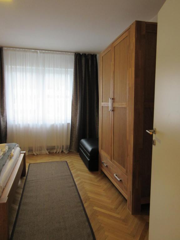 Home Apartments - 14