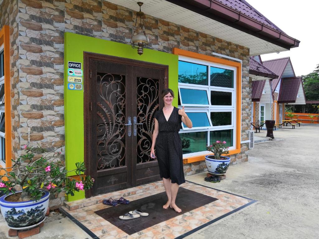 Exteriér nebo vchod ubytování Pilly Homestay