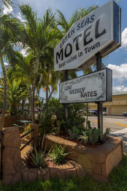 Certifikát, hodnocení, plakát nebo jiný dokument vystavený v ubytování Green Seas Motel