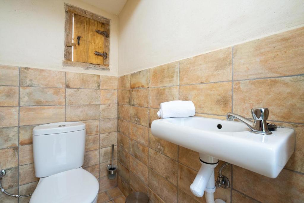 Lalau, Ondara – Updated 2023 Prices