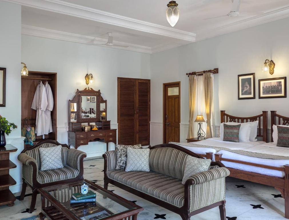 Postel nebo postele na pokoji v ubytování Ratan Vilas, Jodhpur