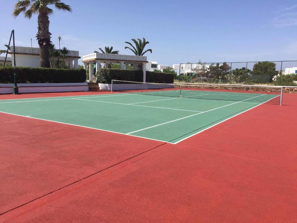 Tenis a/nebo squash v ubytování Porto Naxos nebo okolí