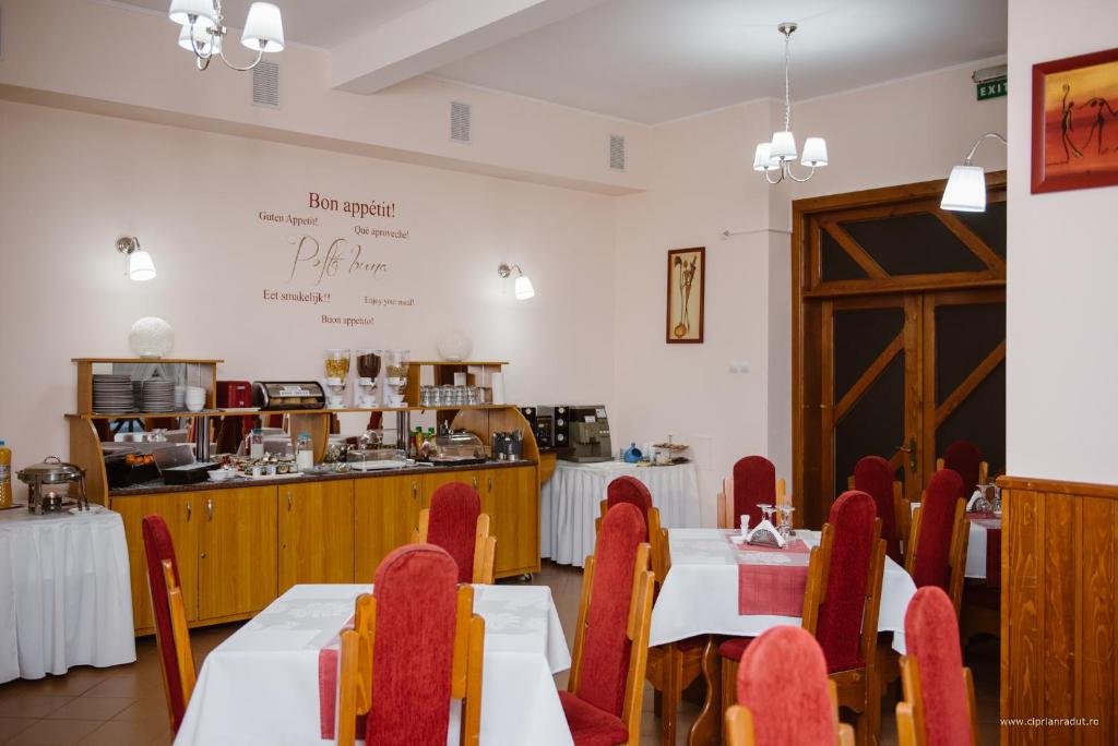 Restaurace v ubytování Hotel Iris