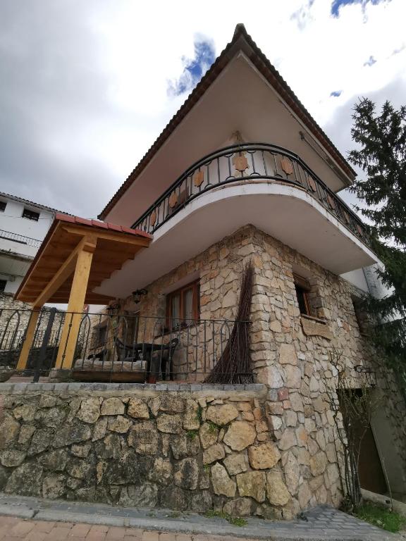 Budova, v ktorej sa apartmán nachádza