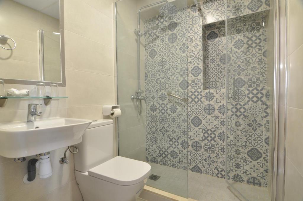 Koupelna v ubytování Hostal Almanzor