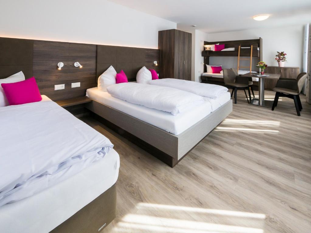 Hotel Löwen Garni - B&B - 18