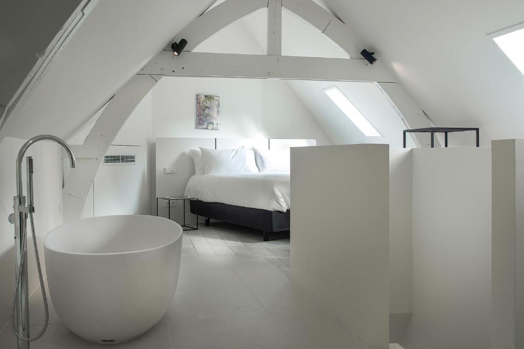 Kazerne Hotel - Member of Design Hotels - Suíte Duplex De Canto