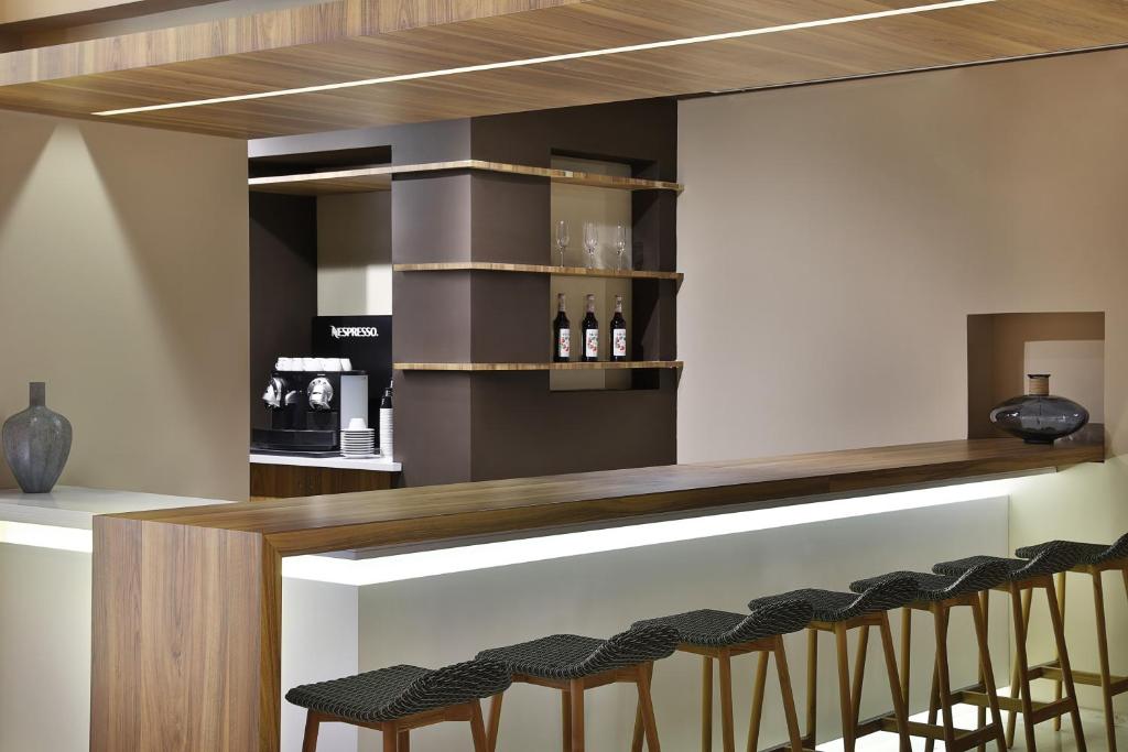 Lounge nebo bar v ubytování Park Mall Hotel & Conference Center