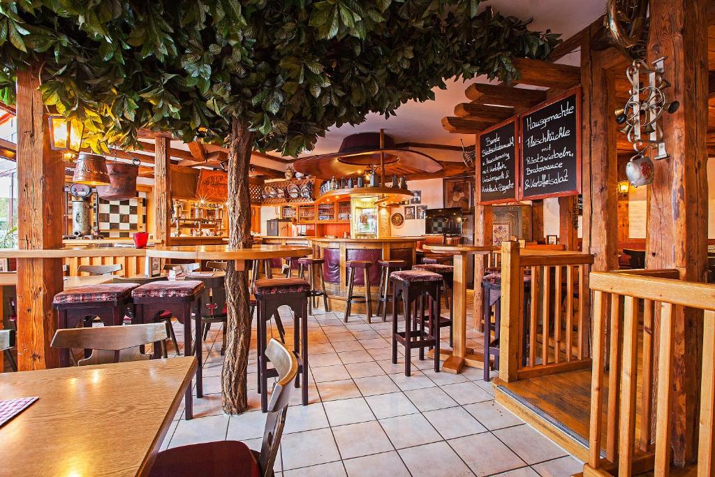 Restaurace v ubytování Hotel Waldhorn