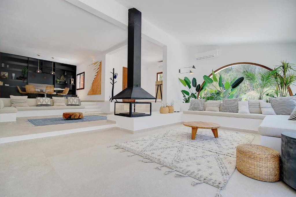Posezení v ubytování Villa Roca Verde by Slow Villas