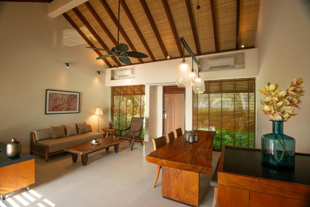 The Residence Maldives at Dhigurah - Sunset Two Bedroom Beach Pool Villa