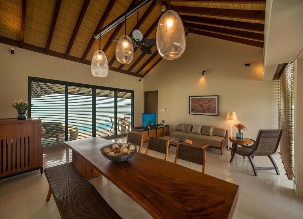 The Residence Maldives at Dhigurah - View 44