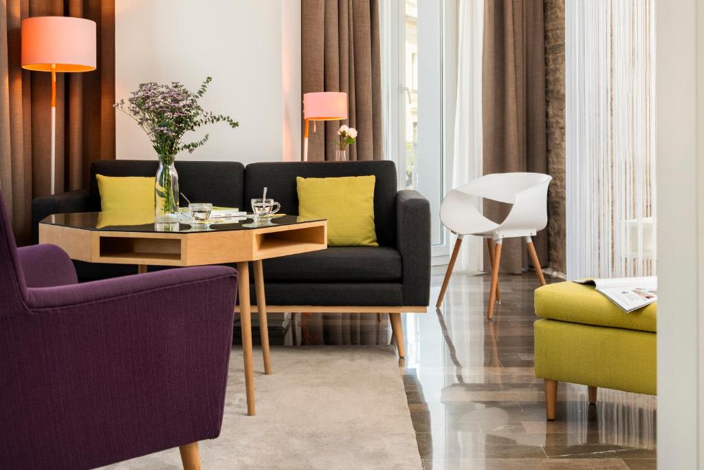 Torre Homenaje Historical Suites - 5