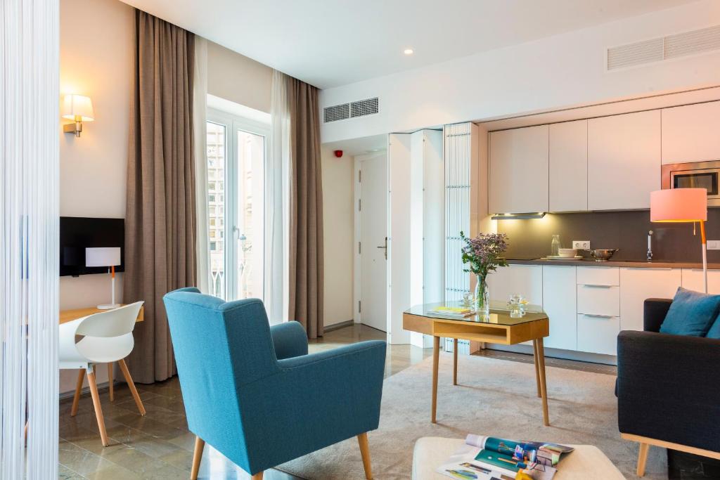 Torre Homenaje Historical Suites - 17