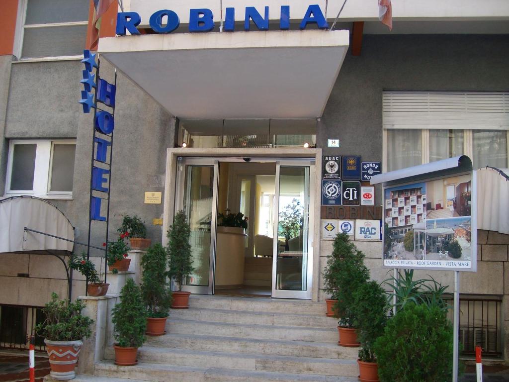 Exteriér nebo vchod ubytování Hotel Robinia