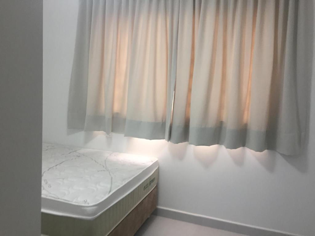  Apartamento pertinho da UEM/Novo Centro