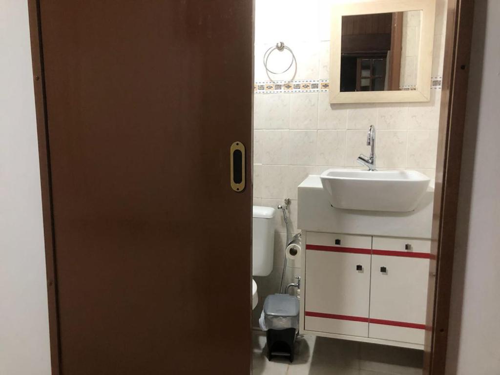  Itaipu Beach House