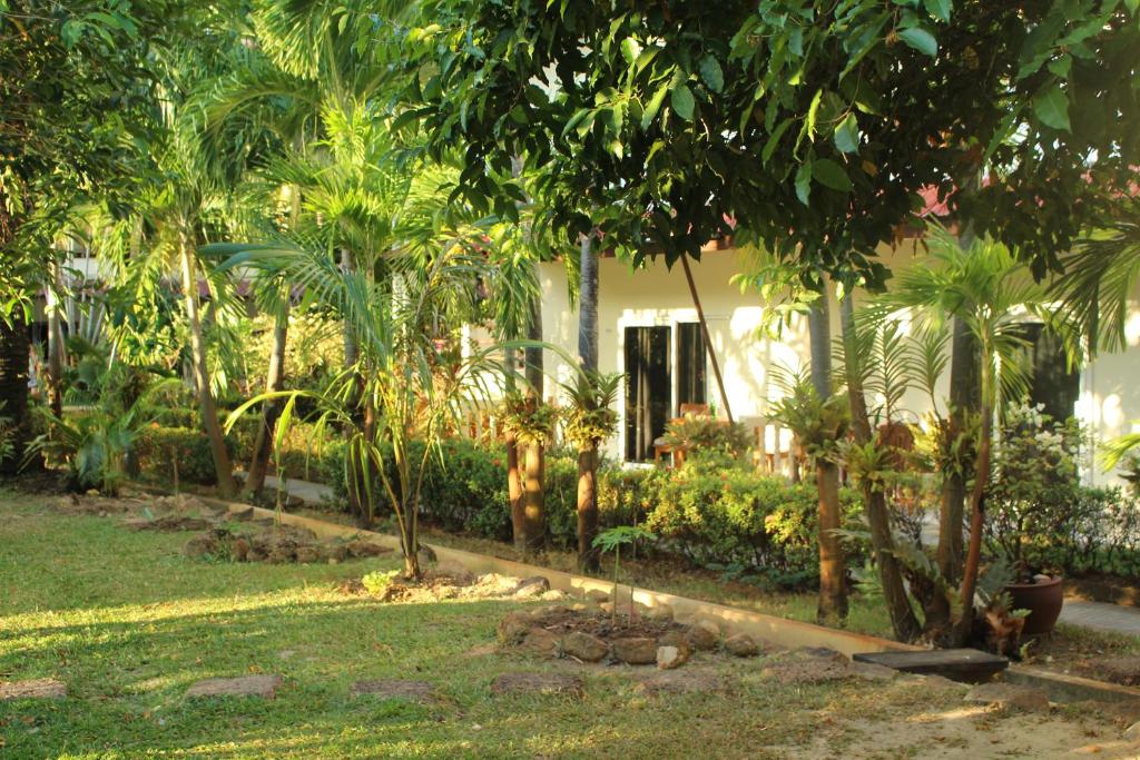 Zahrada ubytování Patong Palace Hotel - SHA Extra Plus