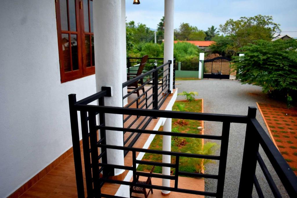 Balkón nebo terasa v ubytování Blue Sky Hotel Yala