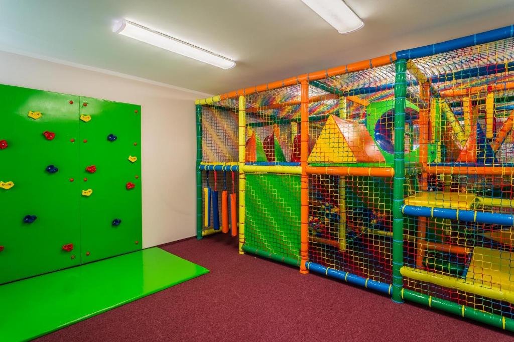 Dětský klub v ubytování Hotel *** NAT Krynica Morska