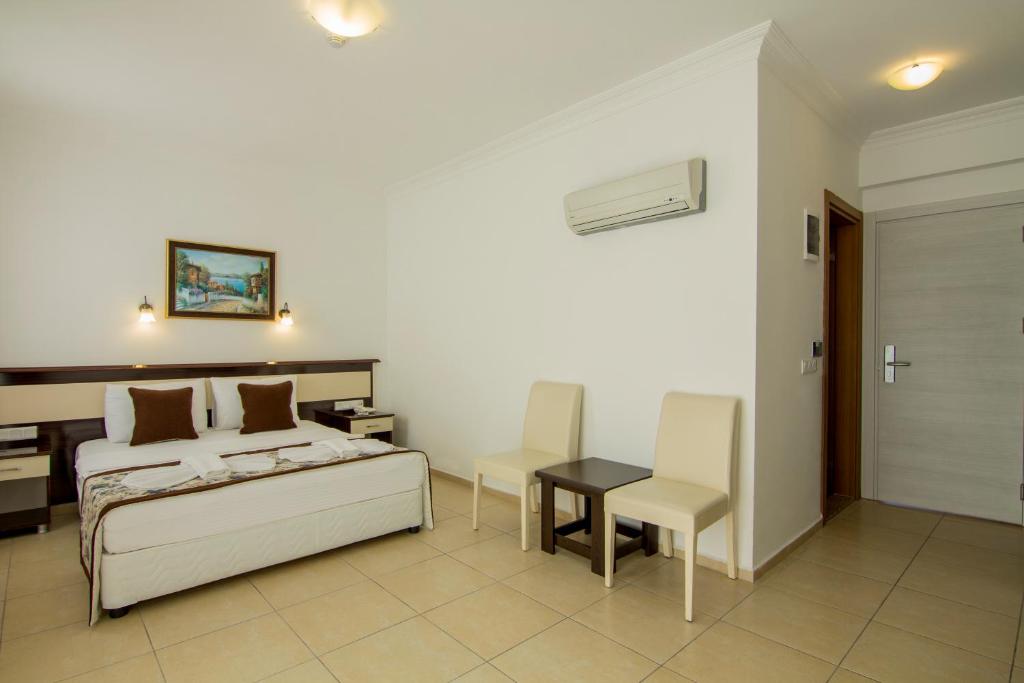 Belcekum Beach Hotel - 4