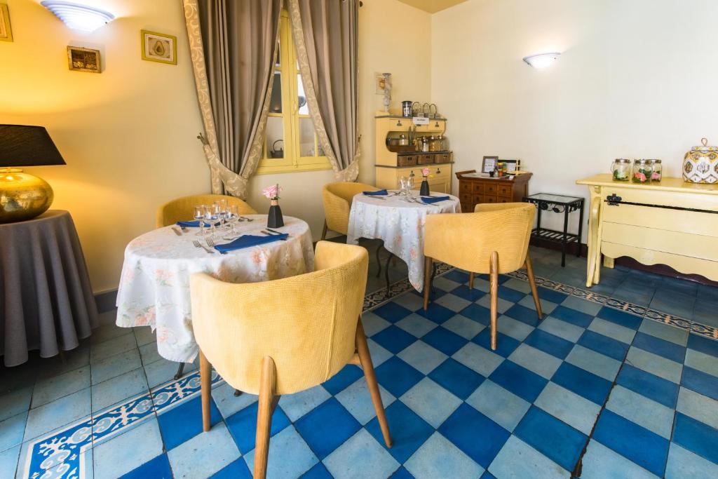 Restaurace v ubytování Le Juliette Dodu- Le charme d'un monument historique