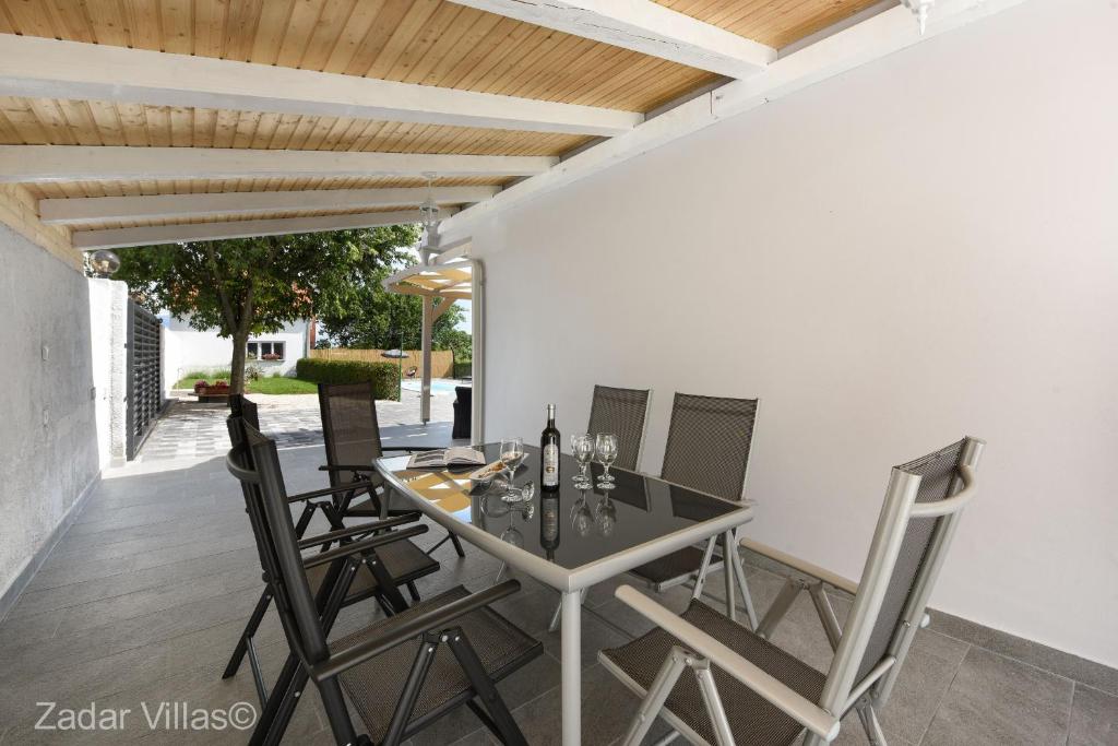 Patio nebo venkovní prostory v ubytování Villa Andu ZadarVillas