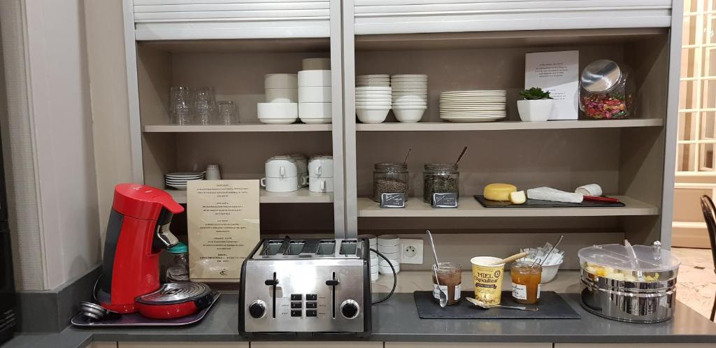 Hotel De La Cite Rougemont - Resim 32