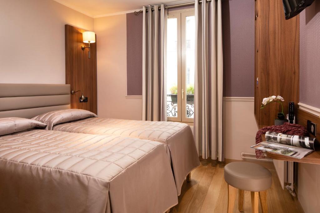 Hôtel de la Tour Eiffel - Resim 12