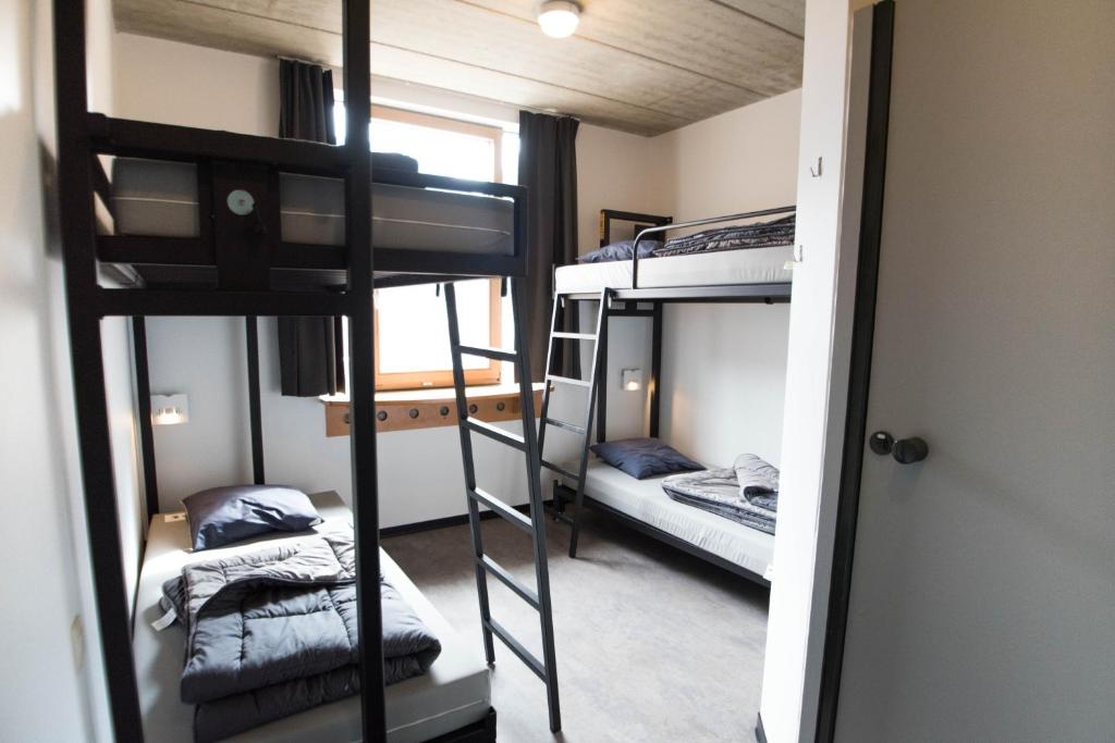 Postel nebo postele na pokoji v ubytování HI Liège Hostel
