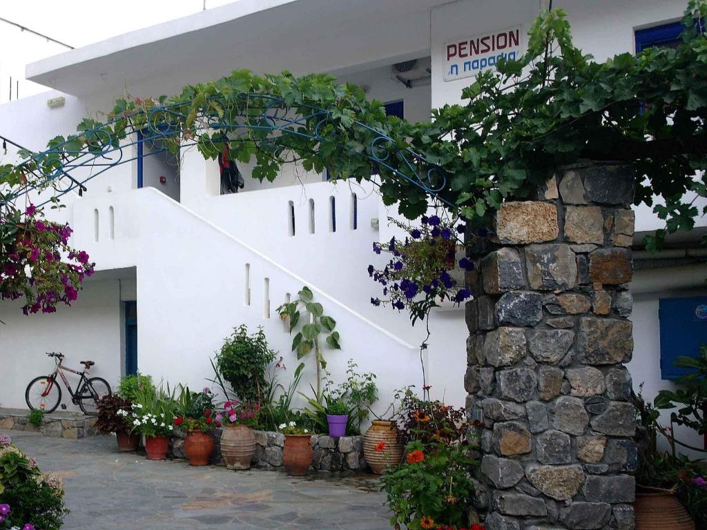 Jízda na kole v ubytování Paralia guest house nebo okolí