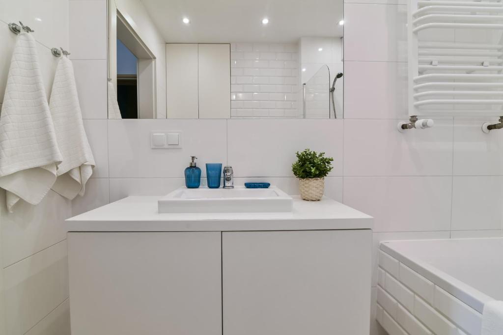 Kúpeľňa v ubytovaní LTC Apartments Malczewskiego Centrum