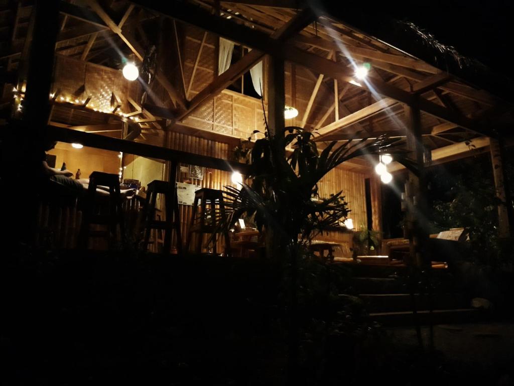 Galeriebild der Unterkunft Lazy Lizard Hostel in Siquijor