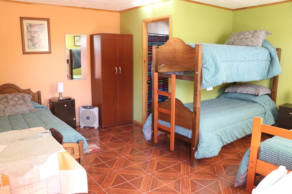 Postel nebo postele na pokoji v ubytování Alojamiento Valle Verde