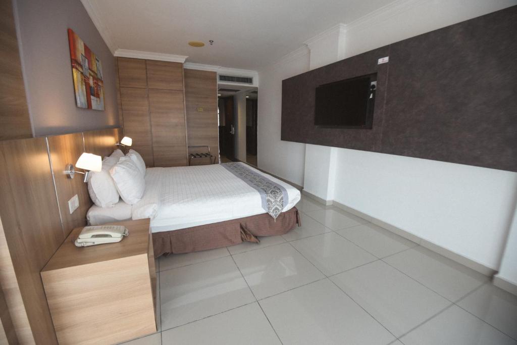 Katil atau katil-katil dalam bilik di Hotel Sfera