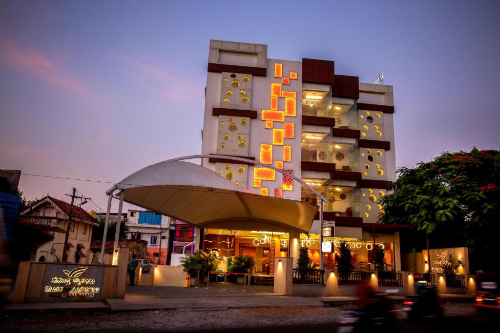 Budova, kde se hotel nachází